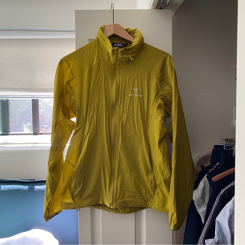Arc’teryx Windbreaker